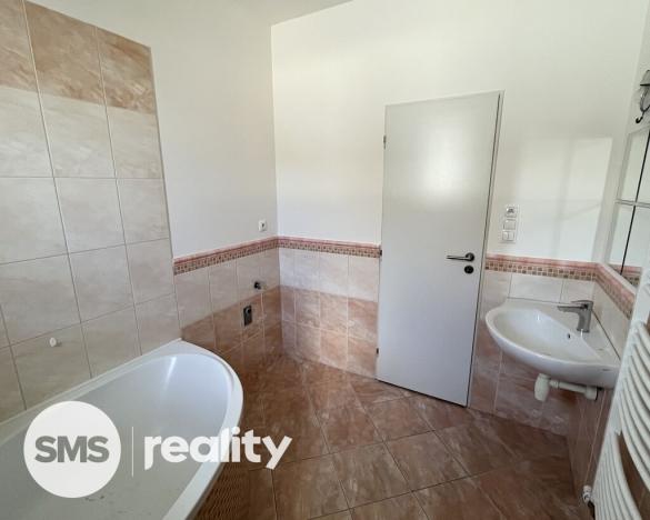 Pronájem bytu 2+kk, Opava, Pekařská, 74 m2