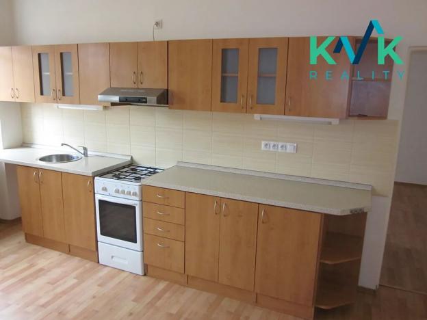 Pronájem bytu 3+1, Karlovy Vary, Slepá, 73 m2