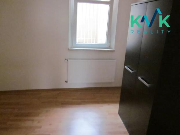 Pronájem bytu 3+1, Karlovy Vary, Slepá, 73 m2