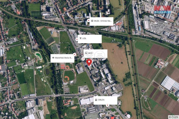 Pronájem kanceláře, Brno - Komárov, Hněvkovského, 109 m2