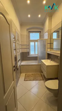 Prodej bytu 4+kk, Karlovy Vary, Lad. Koubka, 120 m2