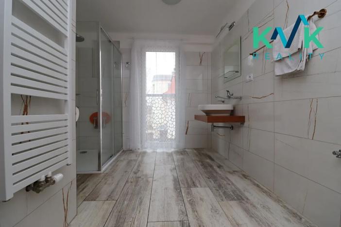 Prodej bytu 3+kk, Karlovy Vary, Šumavská, 108 m2