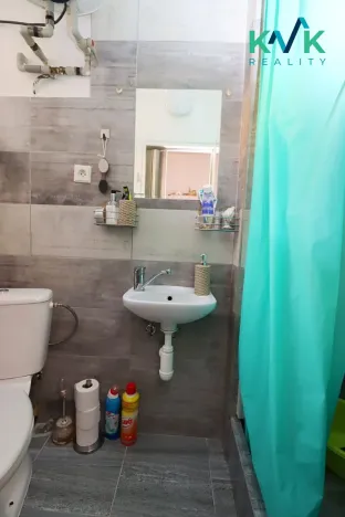 Prodej bytu 2+1, Karlovy Vary, Borová, 38 m2