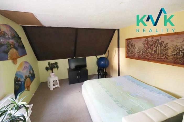 Prodej rodinného domu, Pernink, Školní louka, 200 m2