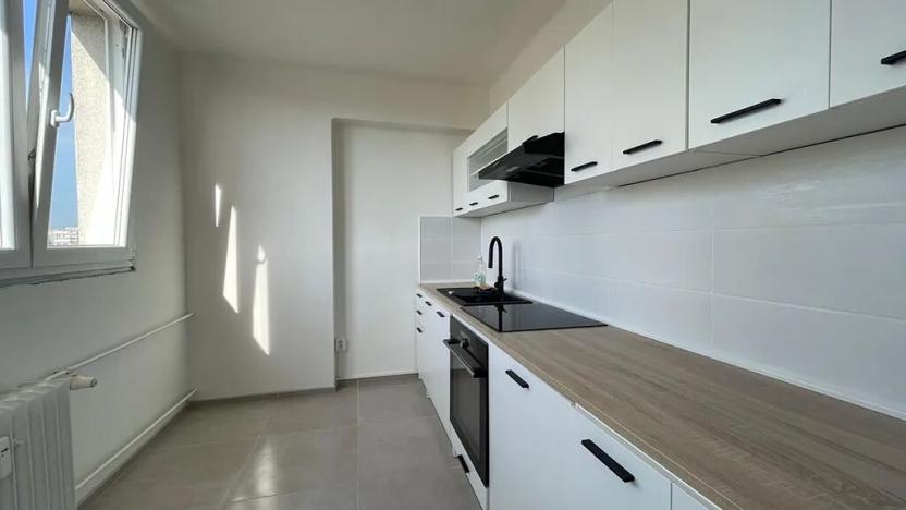 Pronájem bytu 3+1, Mladá Boleslav, třída T. G. Masaryka, 82 m2