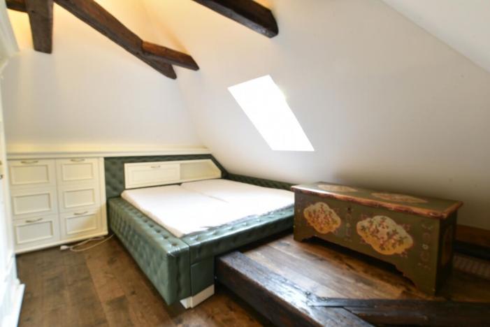 Pronájem bytu 2+kk, Praha - Hradčany, Nový Svět, 68 m2