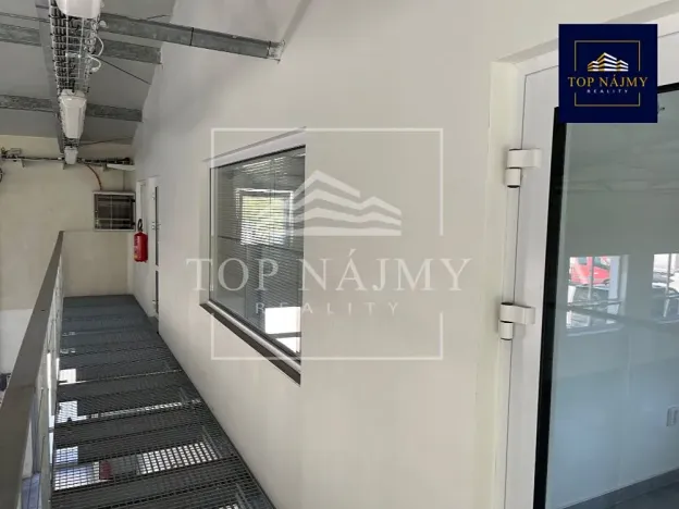 Pronájem skladu, Ostrava, Opavská, 500 m2