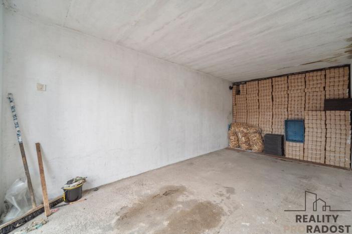 Prodej garáže, Pardubice - Nové Jesenčany, Na Záboří, 18 m2
