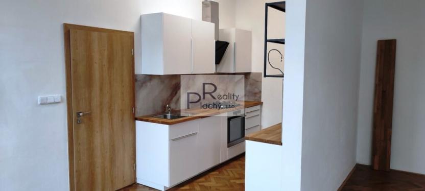 Pronájem bytu 2+kk, Znojmo, Vídeňská třída, 53 m2