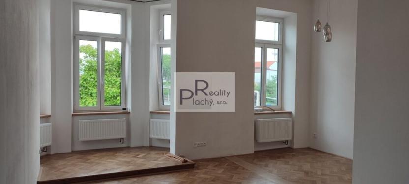 Pronájem bytu 2+kk, Znojmo, Vídeňská třída, 53 m2