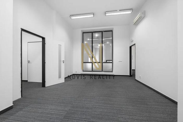 Pronájem kanceláře, Plzeň, Americká, 140 m2