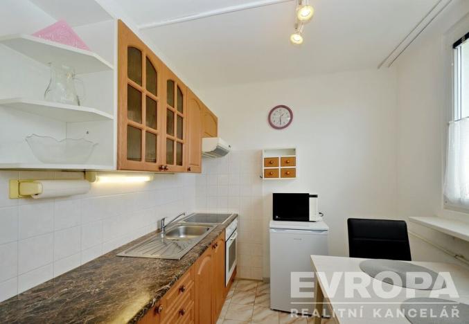 Prodej bytu 1+1, Roztoky, Masarykova, 36 m2