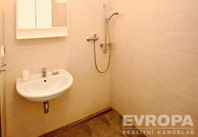 Prodej bytu 1+1, Roztoky, Masarykova, 36 m2