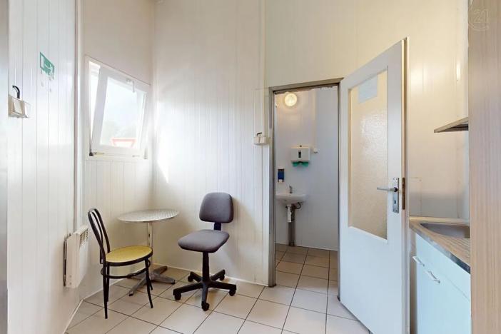 Prodej výrobních prostor, Týnec nad Sázavou, Družstevní, 308 m2