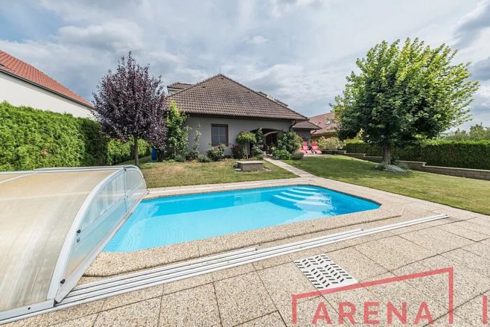 Prodej rodinného domu, Krumvíř, 220 m2