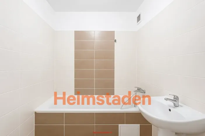 Pronájem bytu 3+1, Frýdek-Místek - Frýdek, Nad Stadionem, 75 m2