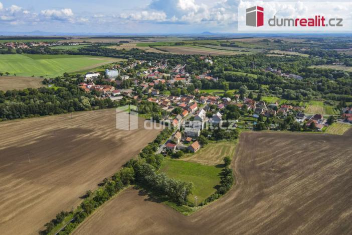 Prodej pozemku pro bydlení, Klobuky, 3478 m2