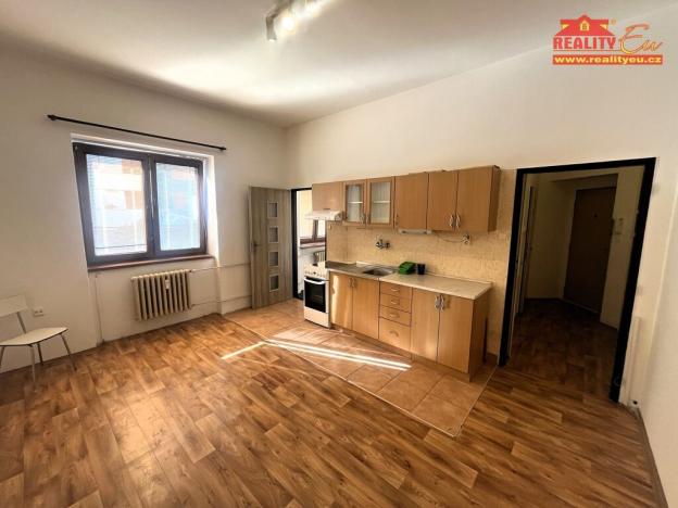 Pronájem bytu 1+1, Náchod, Borská, 30 m2