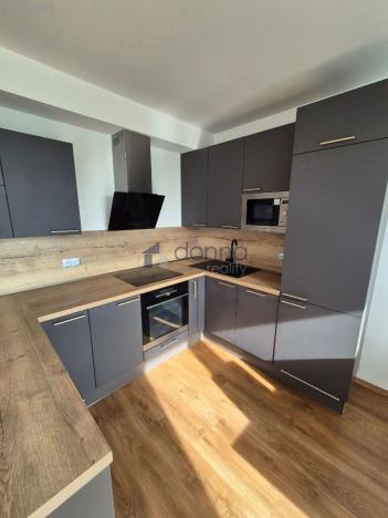 Pronájem bytu 3+kk, Praha, Thomasova, 87 m2