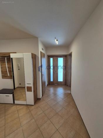 Pronájem bytu 3+kk, Praha, Thomasova, 87 m2