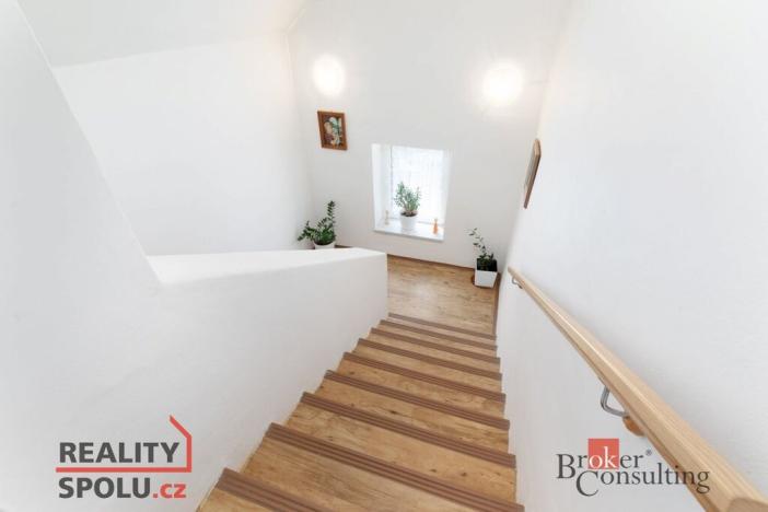 Prodej ubytování, Bruntál, I. Olbrachta, 211 m2