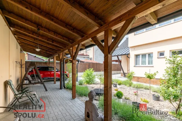 Prodej ubytování, Bruntál, I. Olbrachta, 211 m2