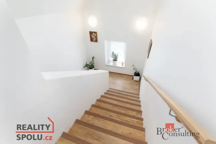 Prodej ubytování, Bruntál, I. Olbrachta, 211 m2