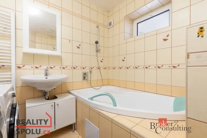 Prodej ubytování, Bruntál, I. Olbrachta, 211 m2