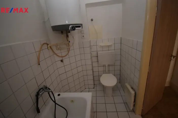 Pronájem bytu 1+1, Písek - Vnitřní Město, Chelčického, 31 m2