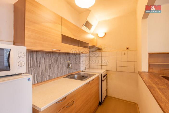 Prodej bytu 2+kk, Praha - Záběhlice, Púchovská, 47 m2