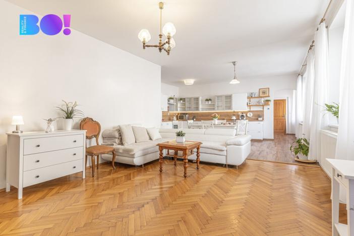 Prodej bytu 3+kk, Kostelec nad Černými lesy, náměstí Smiřických, 85 m2