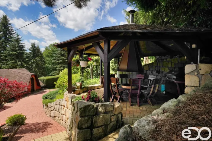 Prodej rodinného domu, Úpice - Radeč, 250 m2