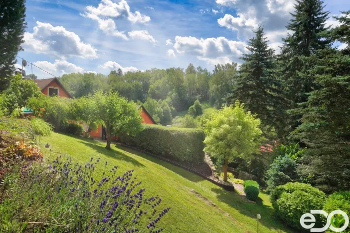 Prodej rodinného domu, Úpice - Radeč, 250 m2