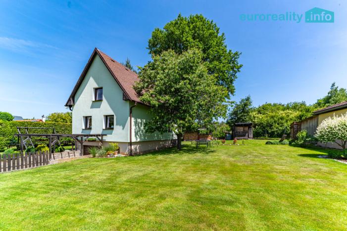 Prodej rodinného domu, Pomezí nad Ohří, 150 m2