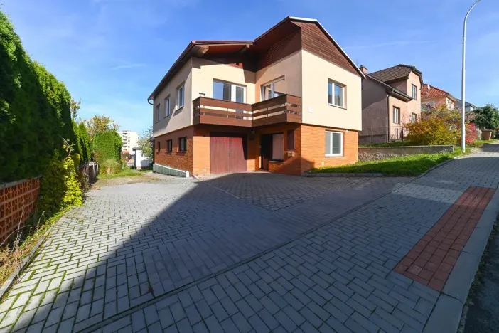 Prodej rodinného domu, Zlín - Prštné, M. Alše, 180 m2