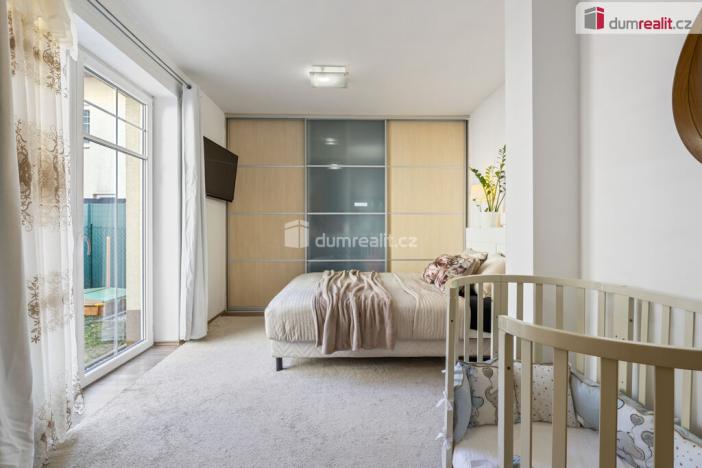 Prodej bytu 4+kk, Přezletice, U Ctěnického Potoka, 90 m2