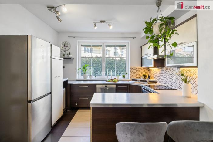 Prodej bytu 4+kk, Přezletice, U Ctěnického Potoka, 90 m2