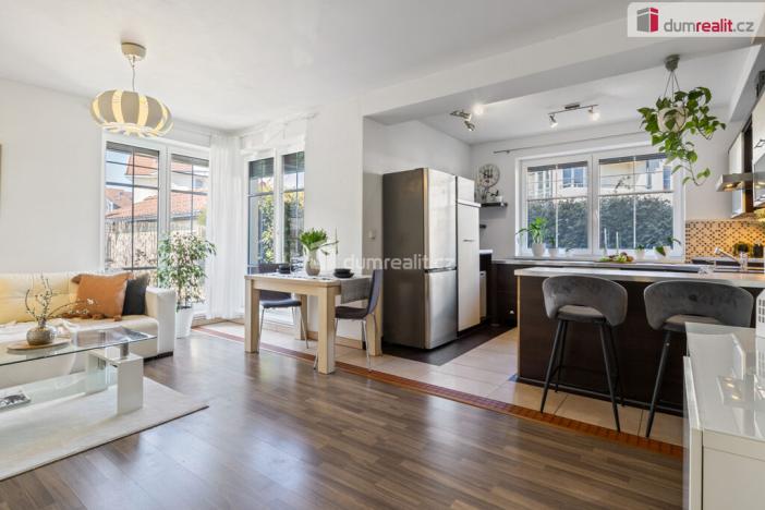 Prodej bytu 4+kk, Přezletice, U Ctěnického Potoka, 90 m2