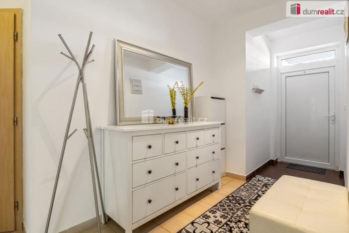 Prodej bytu 4+kk, Přezletice, U Ctěnického Potoka, 90 m2