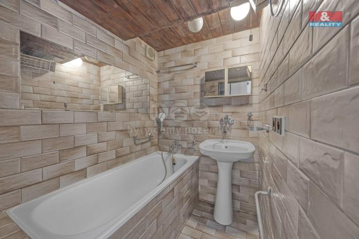 Prodej bytu 2+kk, Praha - Háje, Štichova, 42 m2