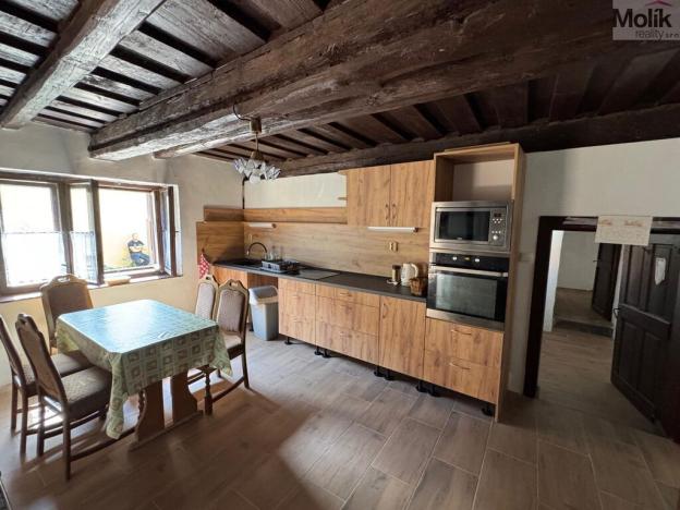 Prodej rodinného domu, Velečín, 300 m2