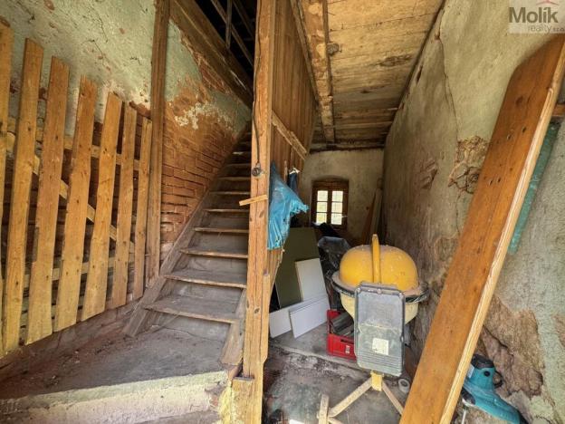 Prodej rodinného domu, Velečín, 300 m2