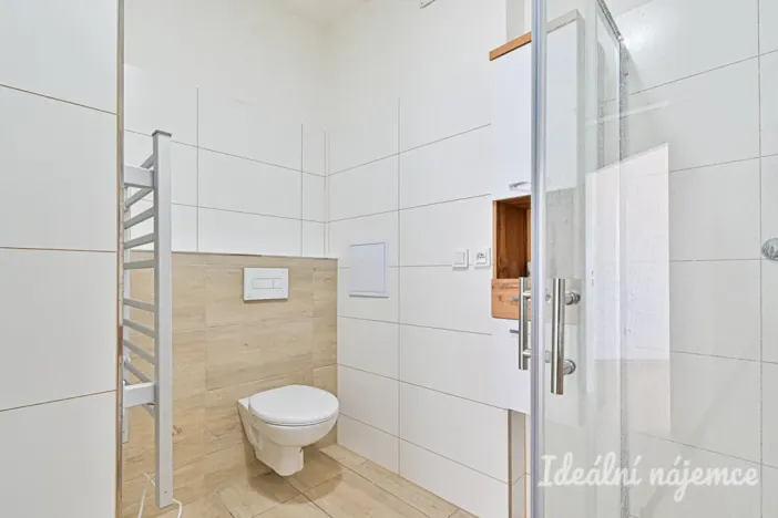 Pronájem bytu 2+kk, Brno, Langrova, 40 m2