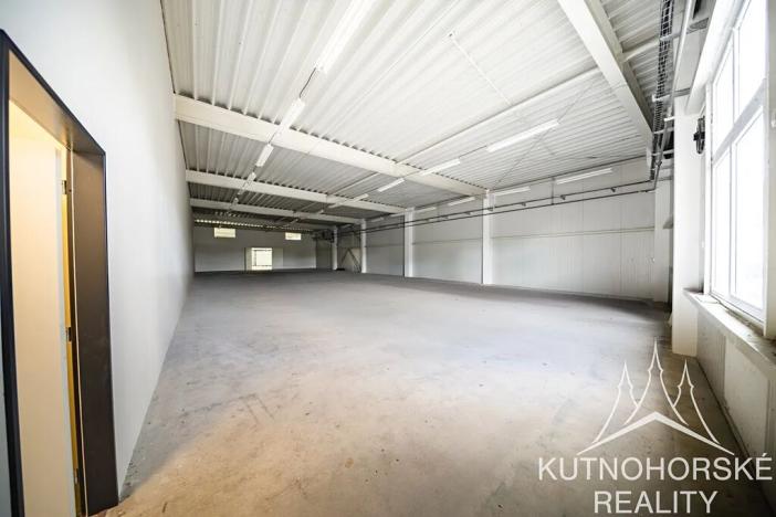 Pronájem obchodního prostoru, Kolín, Havlíčkova, 541 m2