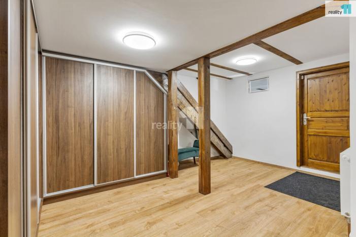 Prodej bytu 3+kk, Chrastava, náměstí 1. máje, 156 m2