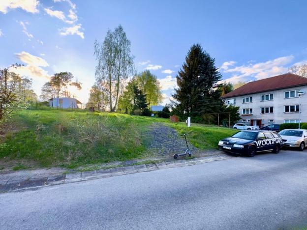 Prodej pozemku pro bydlení, Sloup v Čechách, Komenského, 671 m2