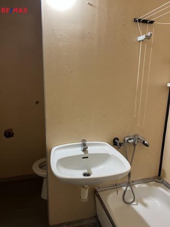 Prodej bytu 1+kk, Karlovy Vary - Rybáře, Mládežnická, 24 m2