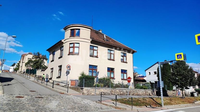 Pronájem bytu 1+kk, Náměšť nad Oslavou, 25 m2