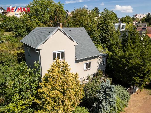 Prodej rodinného domu, Praha - Petrovice, Dieselova, 170 m2