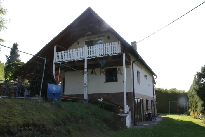 Prodej rodinného domu, Kamenec, 250 m2